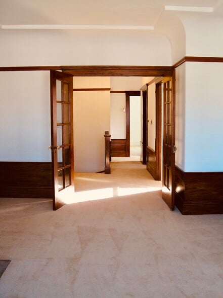 Building Photo - 535 Jersey St