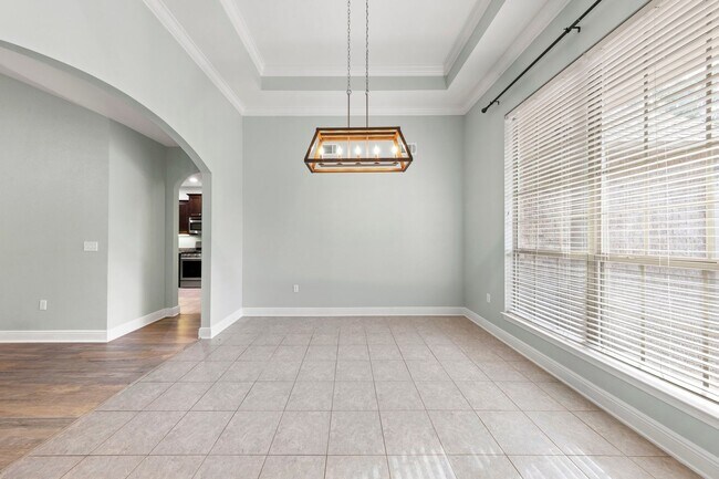 Building Photo - Luxury home in a premier neighborhood!