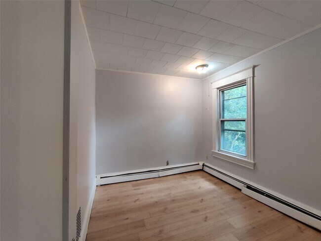 Building Photo - 85 N Hamilton St