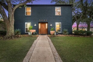 Building Photo - 5885 Woodway Dr