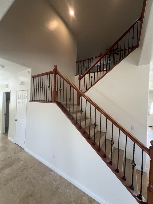 Building Photo - 13862 Camp Rock St
