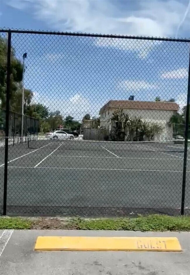 Building Photo - 821 NW 46th Ave