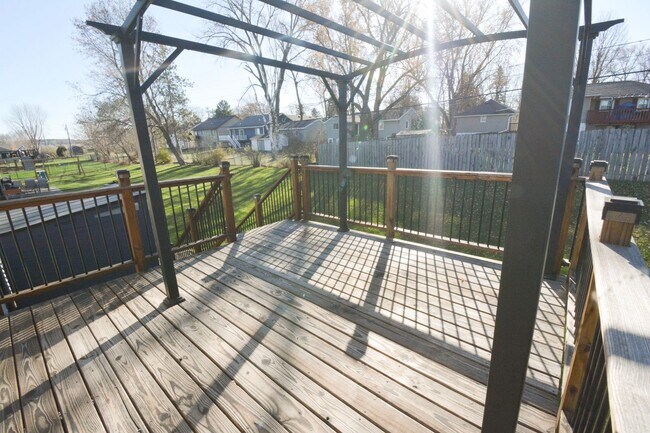 Building Photo - Remodeled 4-Bedroom Home for Rent with Garage & Deck