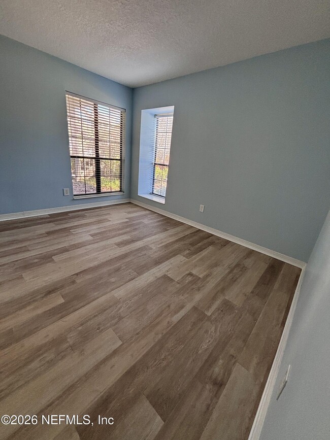 Building Photo - 138 Cranes Lake Dr