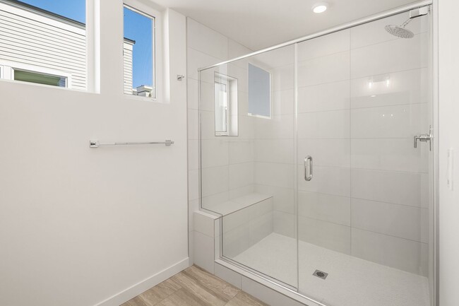 Building Photo - 2bd/1.75ba Seattle Townhome