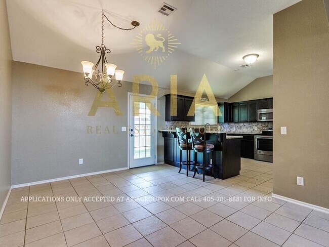 Building Photo - GORGEOUS 4 BED/2 BATH HOME IN EAGLE CLIFF ...