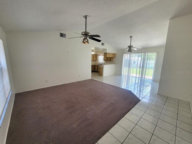 Building Photo - 8224 Autumn Oak Ave