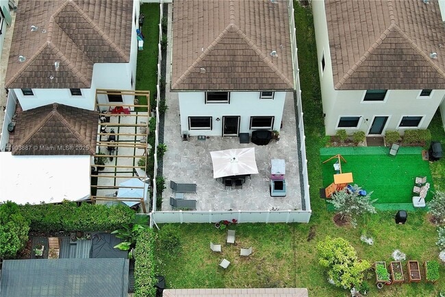 Building Photo - 3431 W 109th Pl