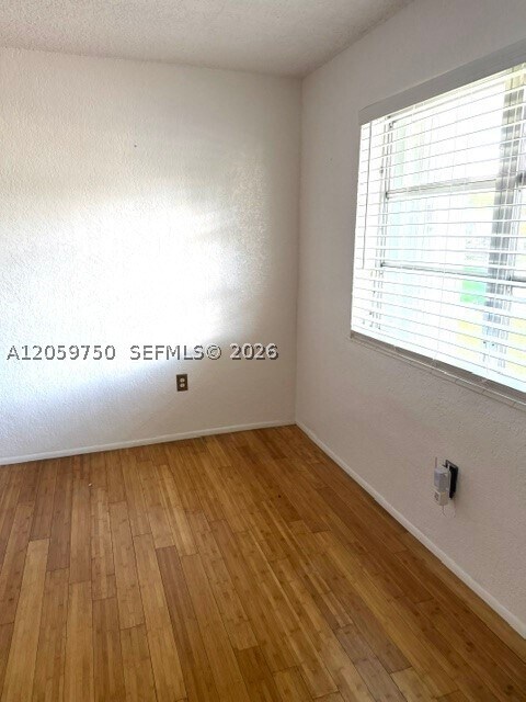 Building Photo - 2560 NW 81st Dr
