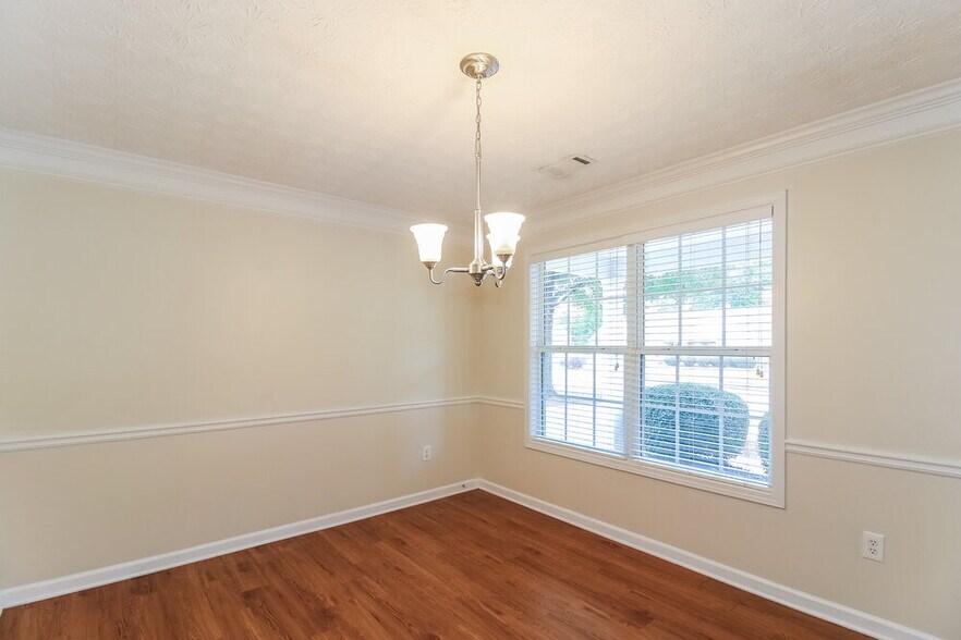 Building Photo - 22 Windcrest Terrace