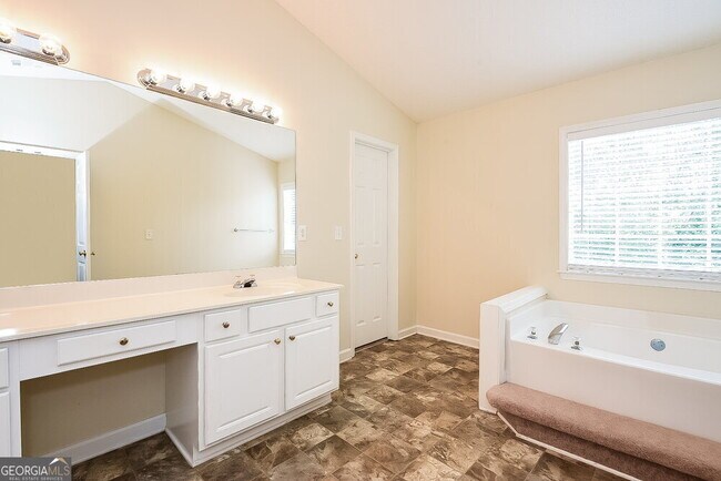 Building Photo - 410 Citronelle Dr