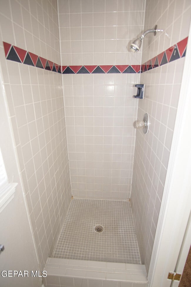 Building Photo - 2348 Mermaid Dr