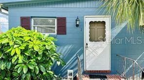 Building Photo - 1310 N Combee Rd