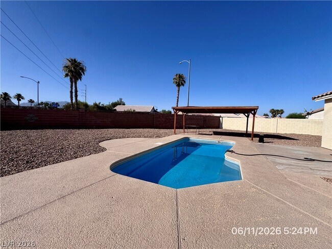 Building Photo - 222 Quailbush Dr