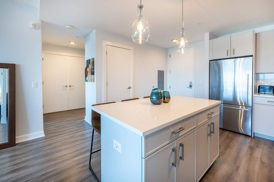 Building Photo - 405 Atlantic St