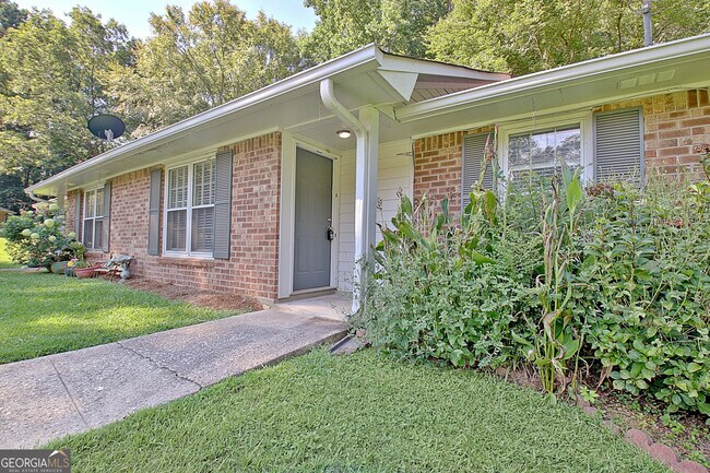 Building Photo - 150 Hill Chase Ct