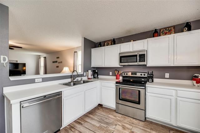 Building Photo - 1720 Creek Bend Ln