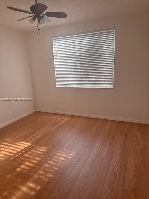 Building Photo - 8070 N Nob Hill Rd