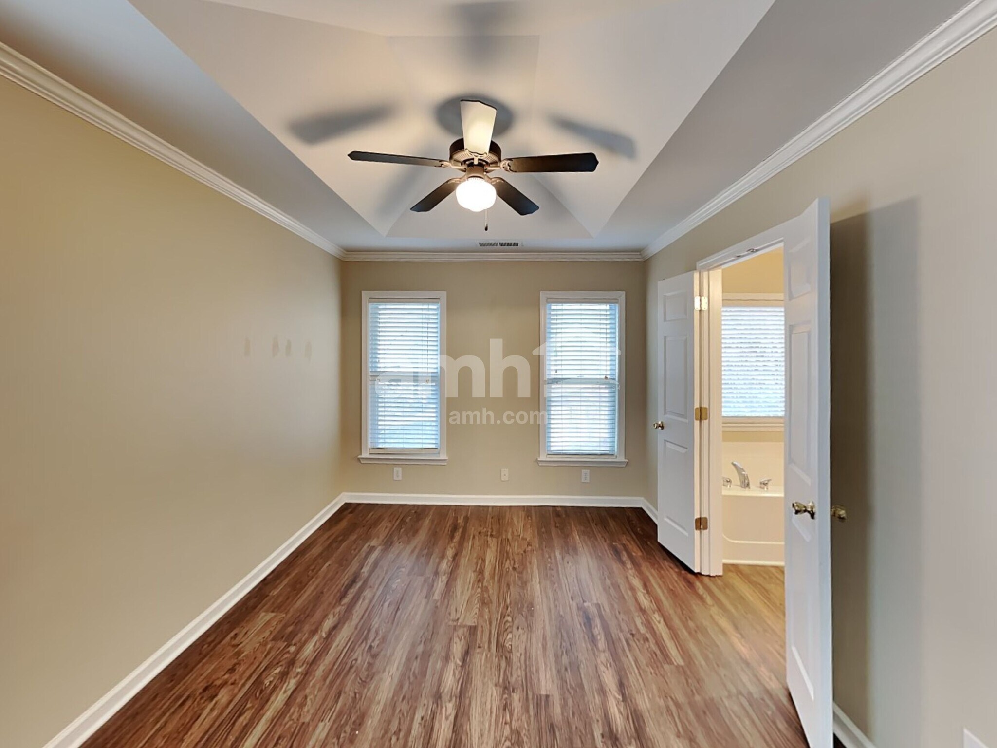 Building Photo - 4362 Walforde Blvd