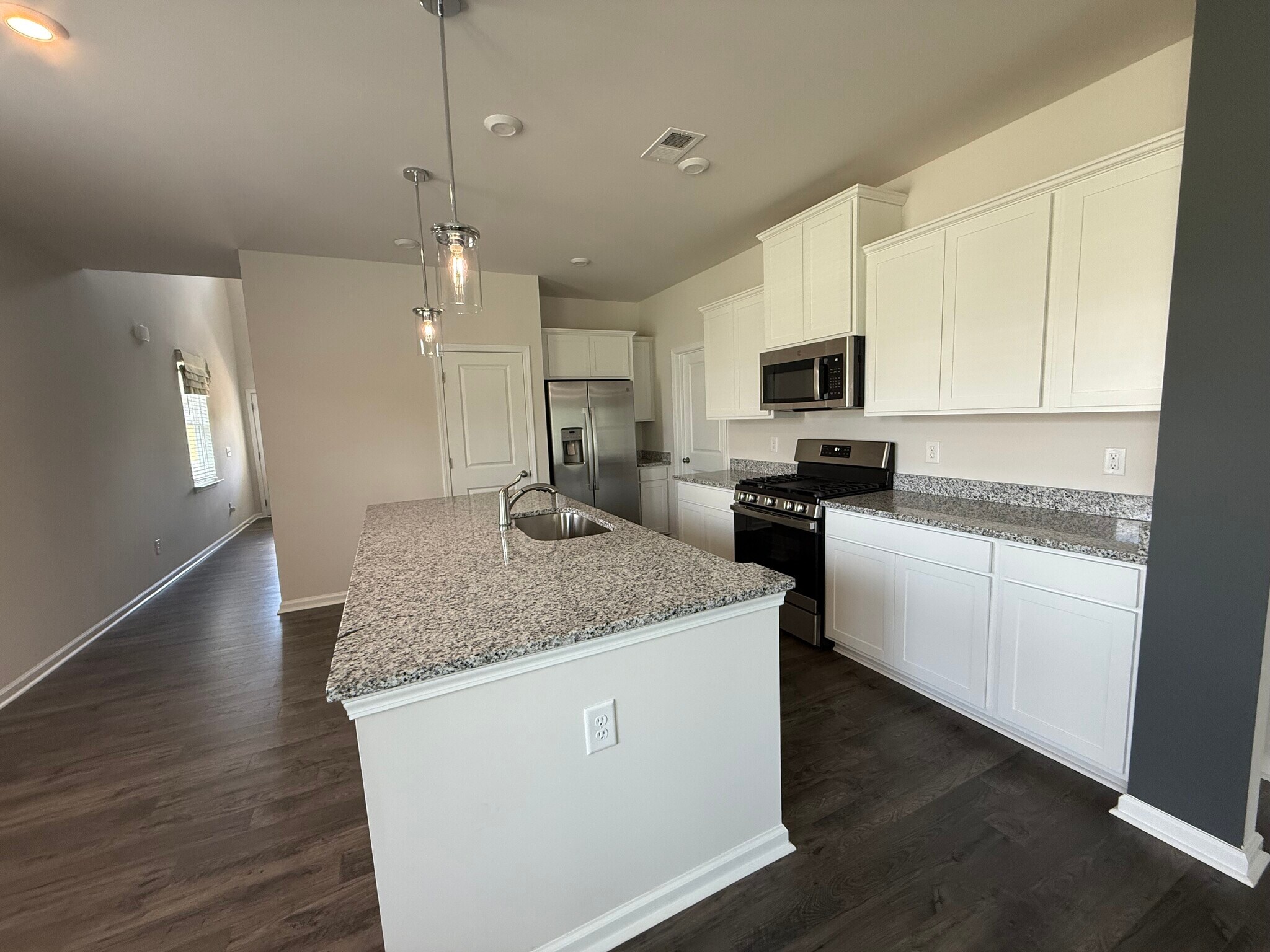 Kitchen - 3020 Hillgate Trl