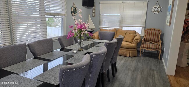 Building Photo - 30 Gladney Ave