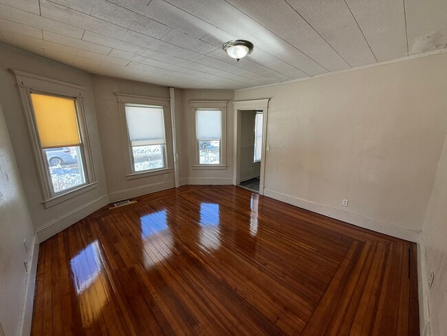 Building Photo - 242-244 Orange Street