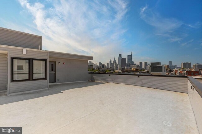 Building Photo - 1519 Ridge Ave
