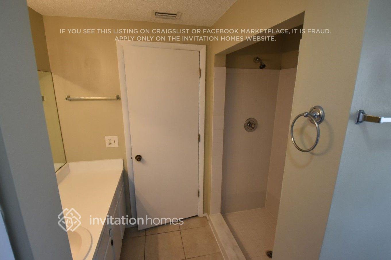 Building Photo - 420 Arrowhead Ct
