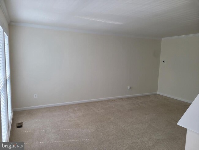 Building Photo - 25117 Sweet Myrtle Square