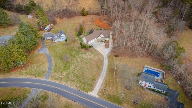 Building Photo - 721 Powder Branch Rd