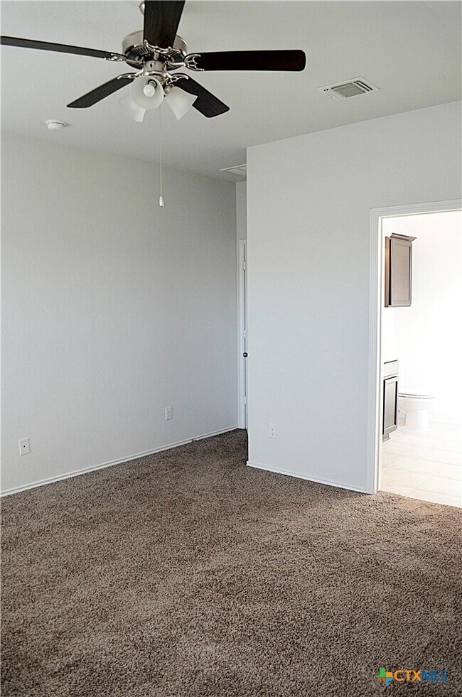 Building Photo - 2606 Cortona St