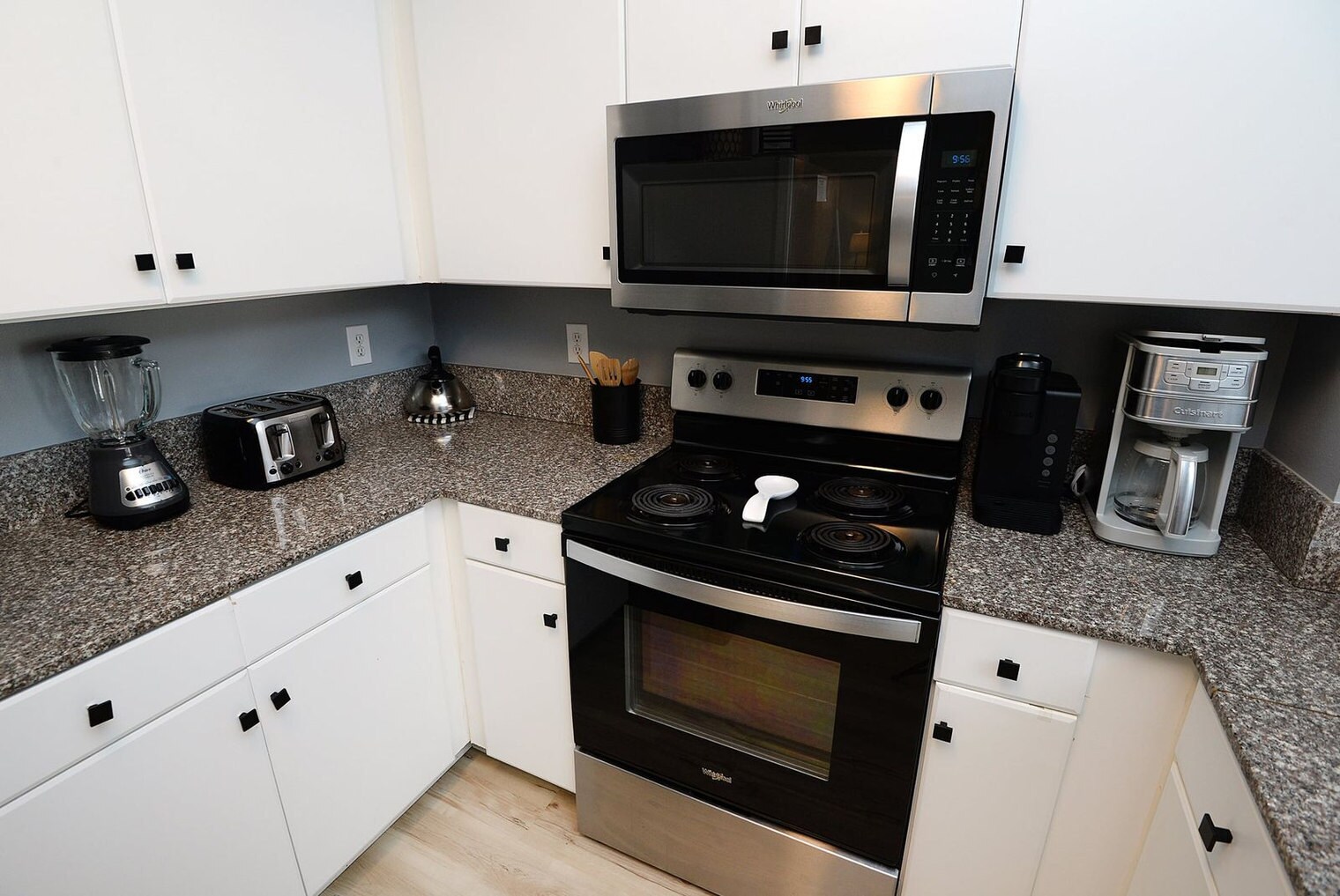 Building Photo - 104 Gulfside Ct