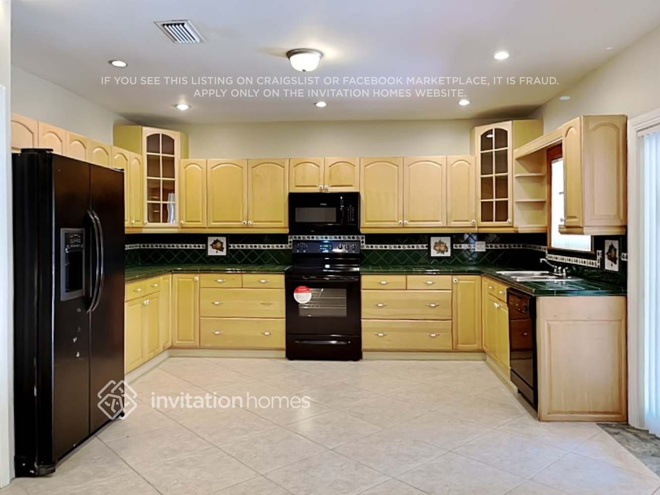 Building Photo - 10840 SW 32nd St