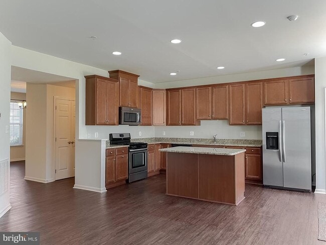 Building Photo - 44509 Gray Wolf St