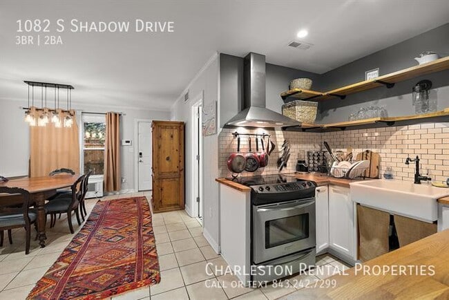 Building Photo - 1082 S Shadow Dr