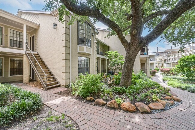Building Photo - Offered by Precision Realty & Management, LLC!!