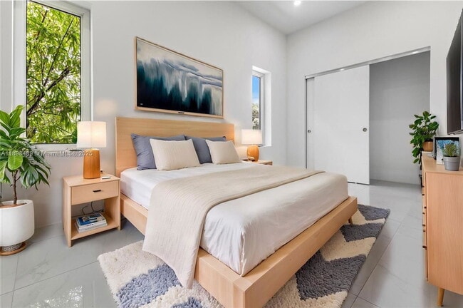 Building Photo - 3140 Carter St