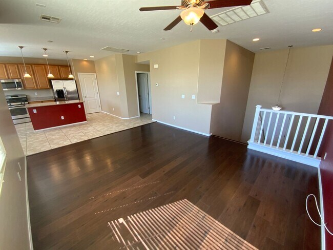 Building Photo - NW 3 BEDROOM WITH A LOFT, CLOSE TO COMMUNITY PLAYGROUND