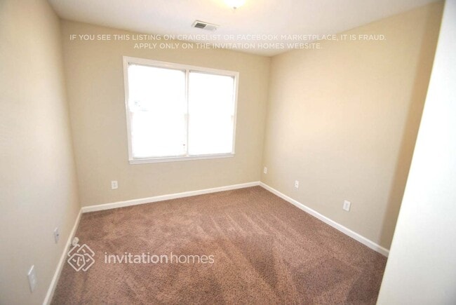 Building Photo - 639 Mountain Oaks Pkwy