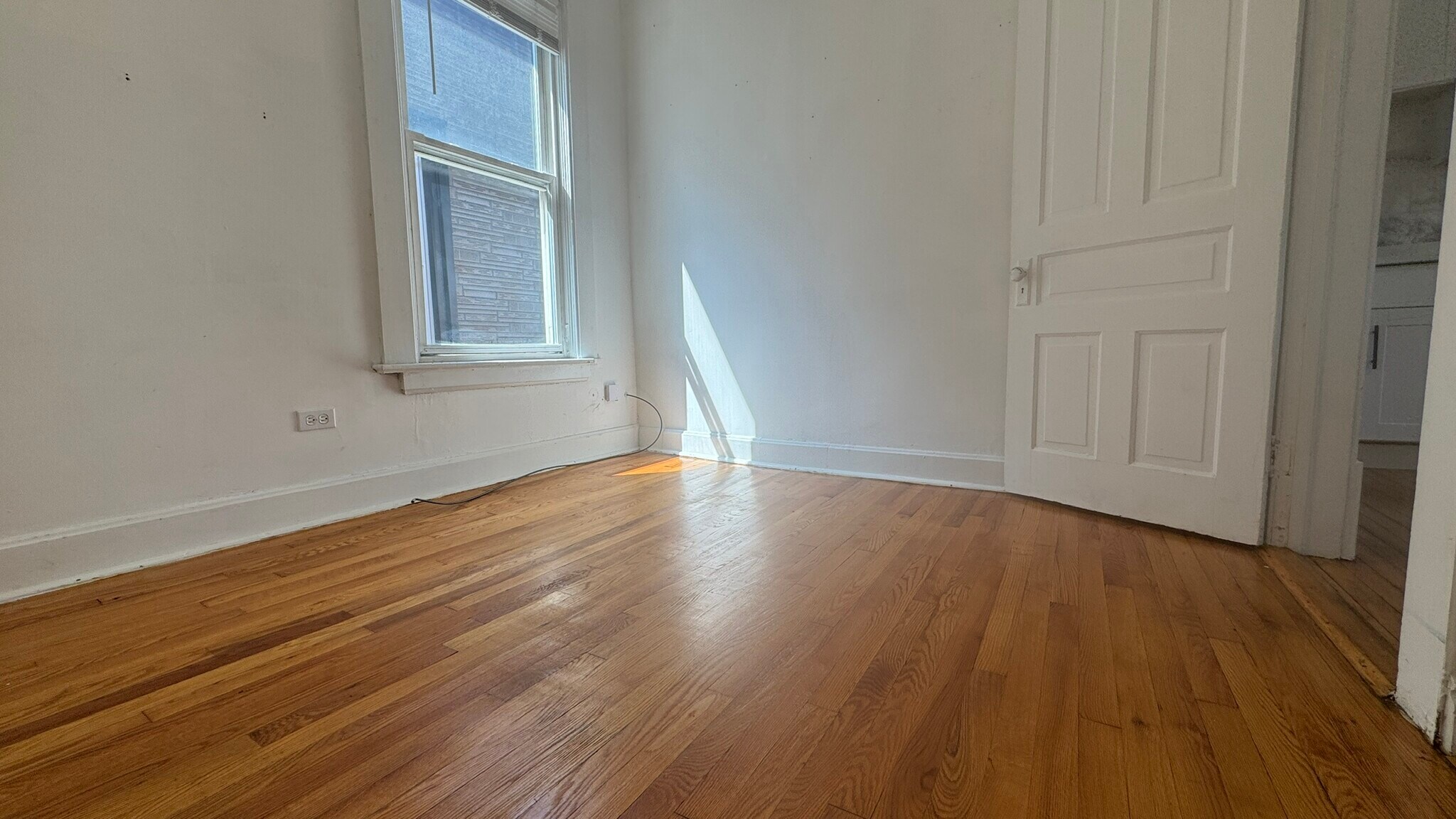 Building Photo - 2049 N Bingham St