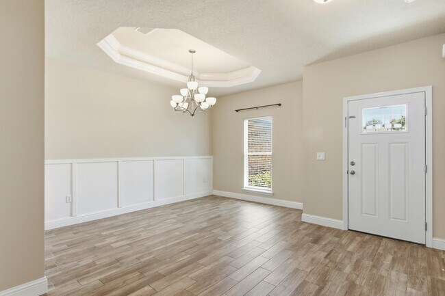 Building Photo - 2892 Chancery Ln
