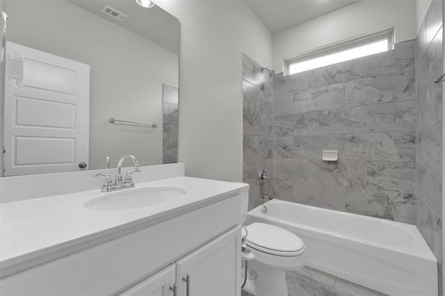 Building Photo - 2514 Vera Wy