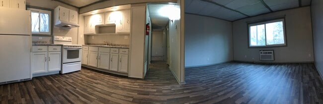 Building Photo - 1594 English St