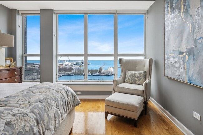 Building Photo - 445 E North Water St