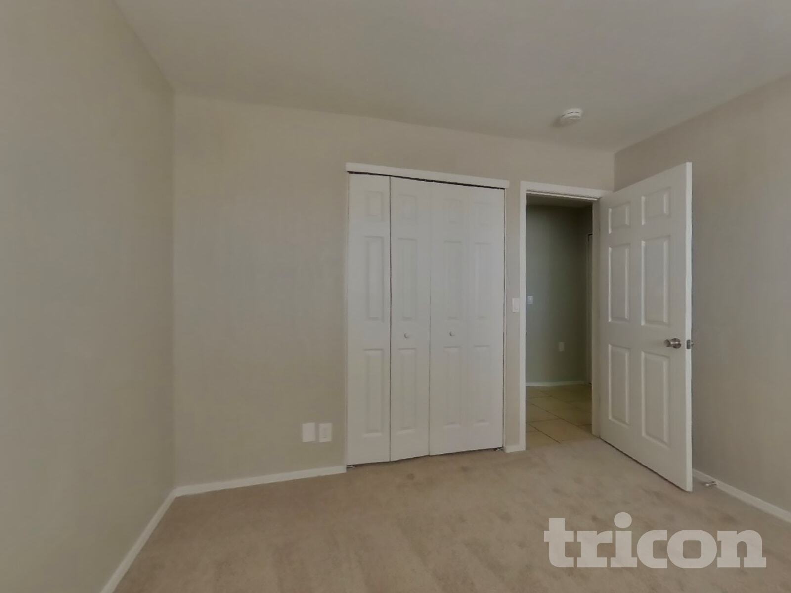 Building Photo - 3234 W Larkspur Dr
