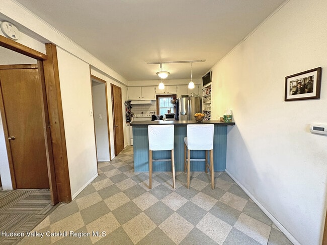 Building Photo - 607 Wittenberg Rd