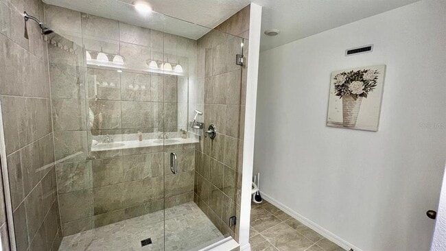 Building Photo - 775 Longboat Dr