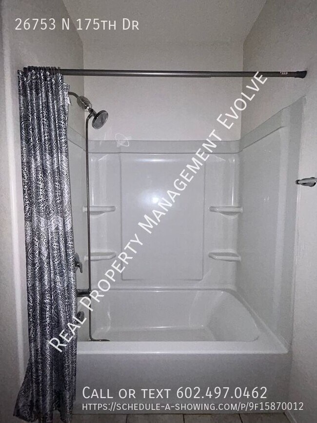 Building Photo - COME TOUR TODAY!