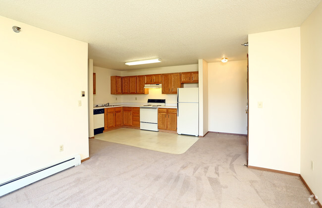 Interior Photo - River Oaks Apartments