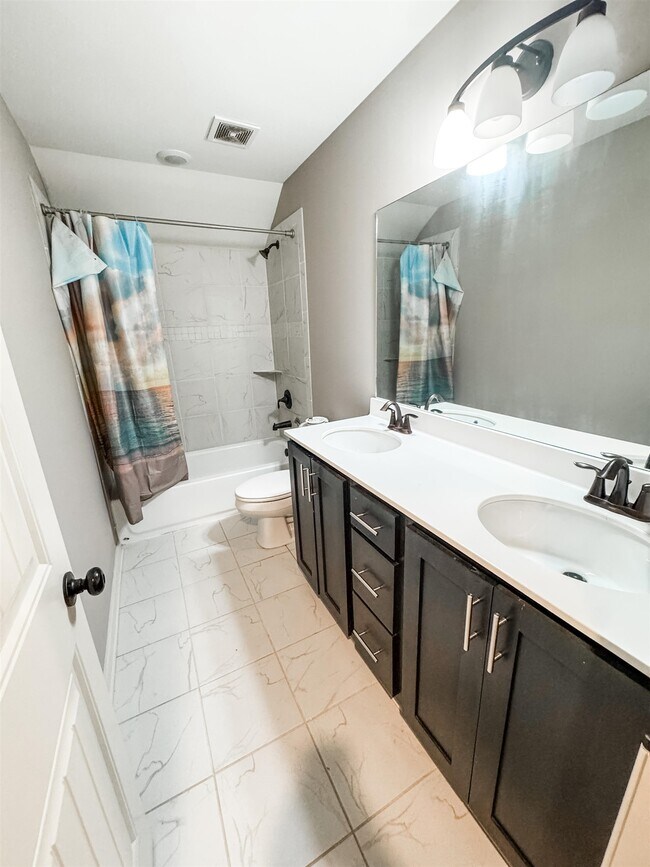 Building Photo - 8361 Curtis Landing Dr